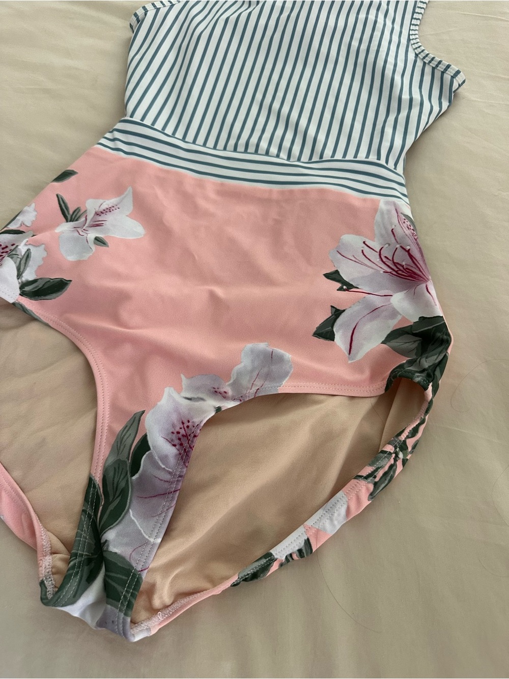 Albion Fit Island Fever Castaway One Piece Swimsuit Stripe Floral Size L - Picture 5 of 10